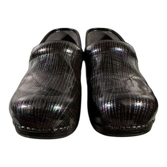 Dansko XP Women’s Career Clogs Size 38 EU Size 8 US Black Multicolor Leather - Picture 2 of 8